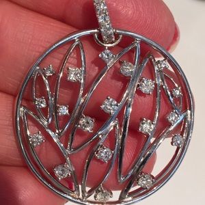14K WHITE GOLD DIAMOND PENDANT